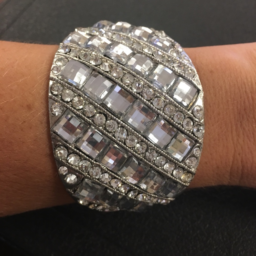 Beautiful Rhinestone Cuff Bracelet